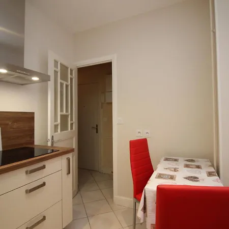 Mont-dore, 2 Pieces, 4 Personnes - Fr-1-608-173 Apartment Le Mont-Dore